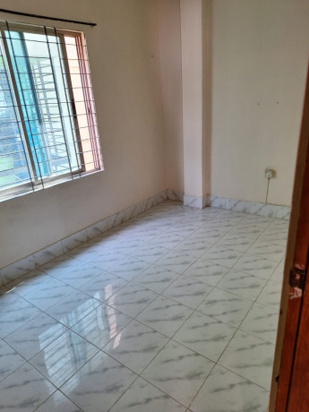 used-flat-sale-with-titas-gas-big-4