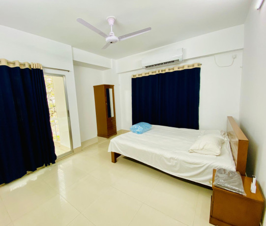modern-2-bed-furnished-apartment-rent-in-bashundhara-ra-big-0
