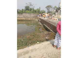 5.33 Katha land sale at Uttar Khan