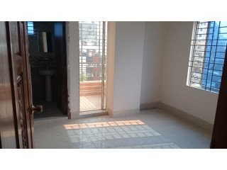 🏡 নূরের চালায় ১৪০০ sft দক্ষিণ-পূর্বমুখী লাক্সারি ফ্ল্যাট বিক্রয় ✨ ৩ বেড, ৩ বাথ ও ৩ বারান্দা 🌿 মূল্য: ৯২ লক্ষ (Fixed) 💰 কল: +8801907881095 ☎️