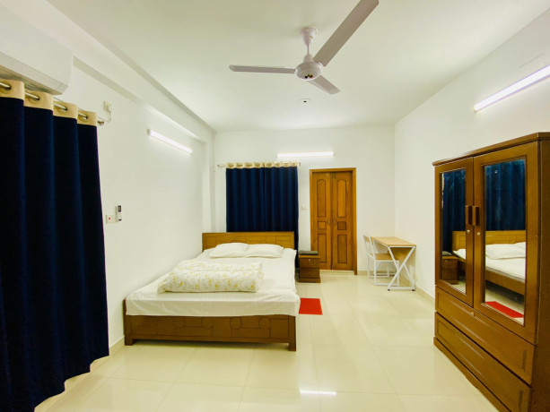 chic-2-bedroom-furnished-apartment-rent-in-bashundhara-ra-big-1
